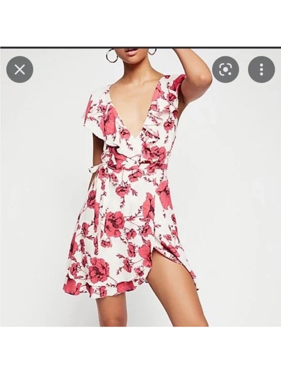 Free People Dresses & Skirts - Free people French quarter ivory floral wrap dress
